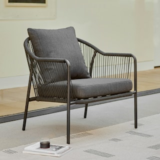 Calicut Coast Black Lounge Chair