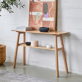 Kirun Oak Console