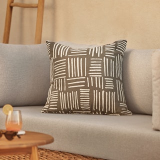 Rooth Jacquard Gray Indoor/Outdoor Pillow