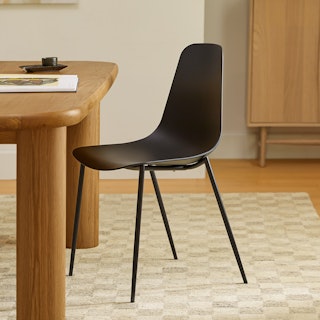 Svelti Pure Black Dining Chair